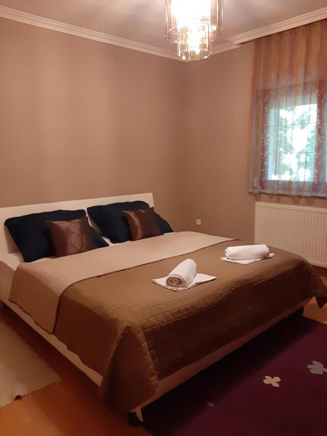 Villa Csilla Elegant House Ерд Екстериор снимка