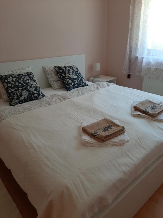 Villa Csilla Elegant House Ерд Екстериор снимка