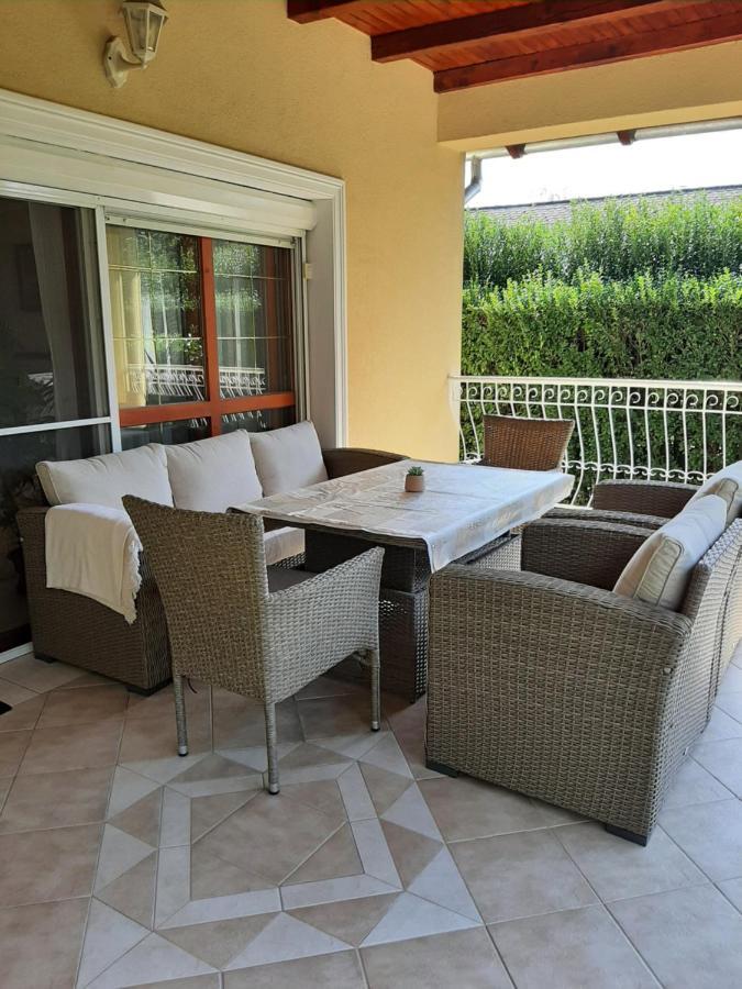 Villa Csilla Elegant House Ерд Екстериор снимка